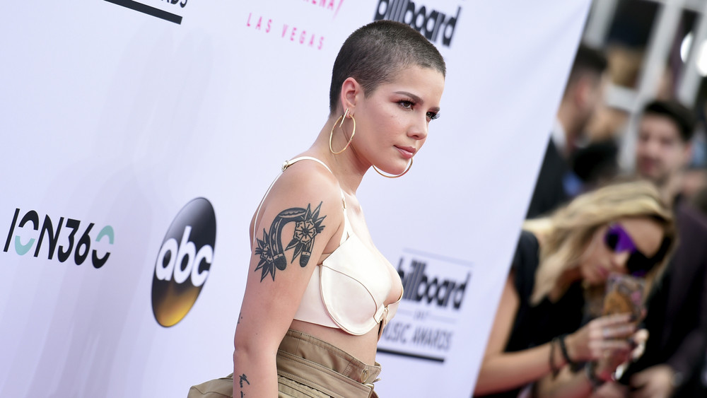 halsey stellt ihr viertes album vor - planetradio.de