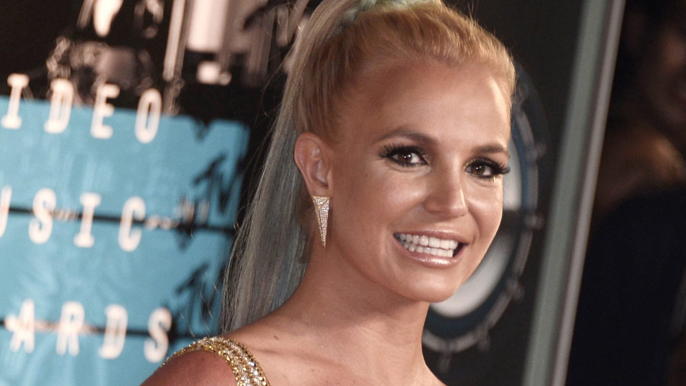 britney spears sagt alle shows ab